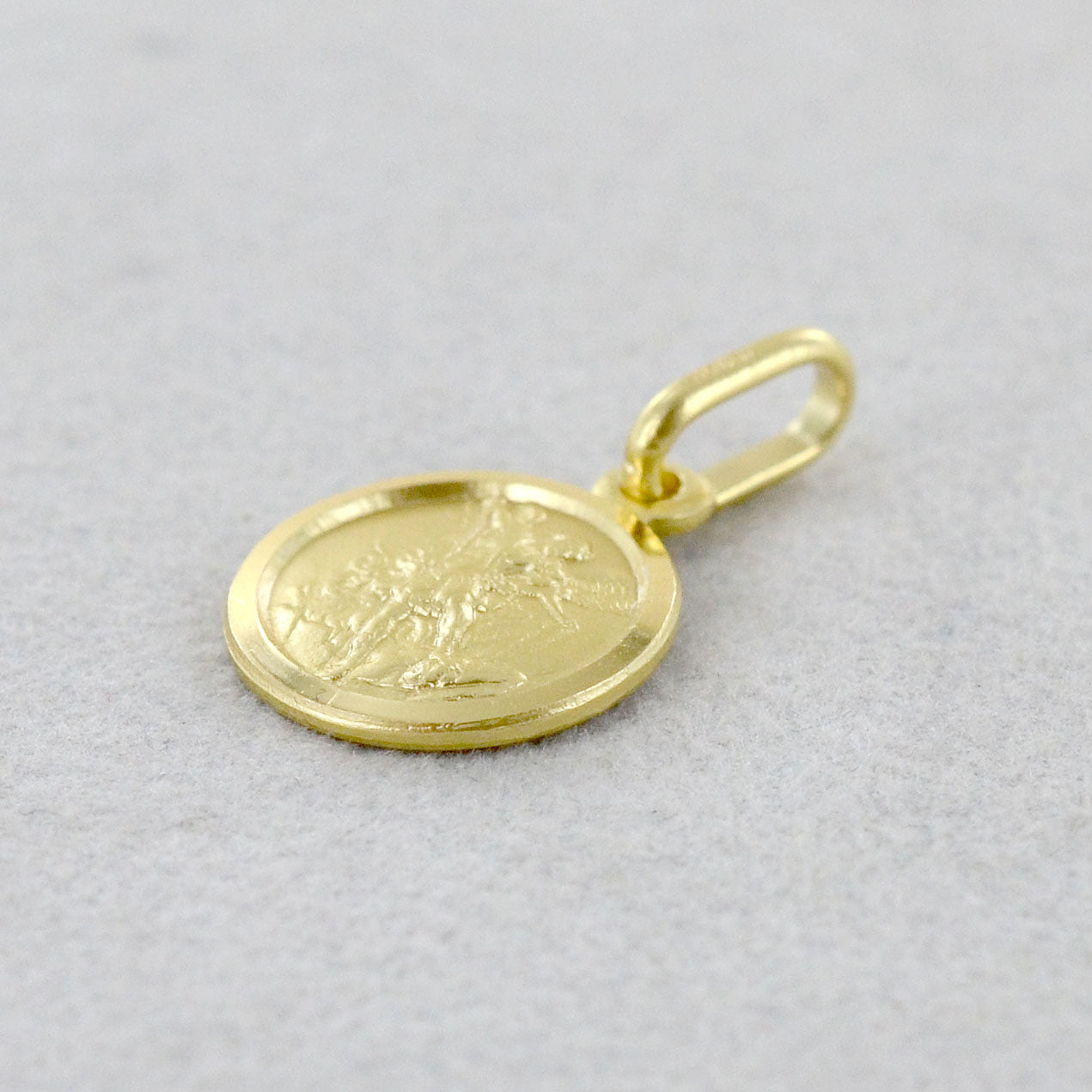 Medaglia San Michele in oro giallo