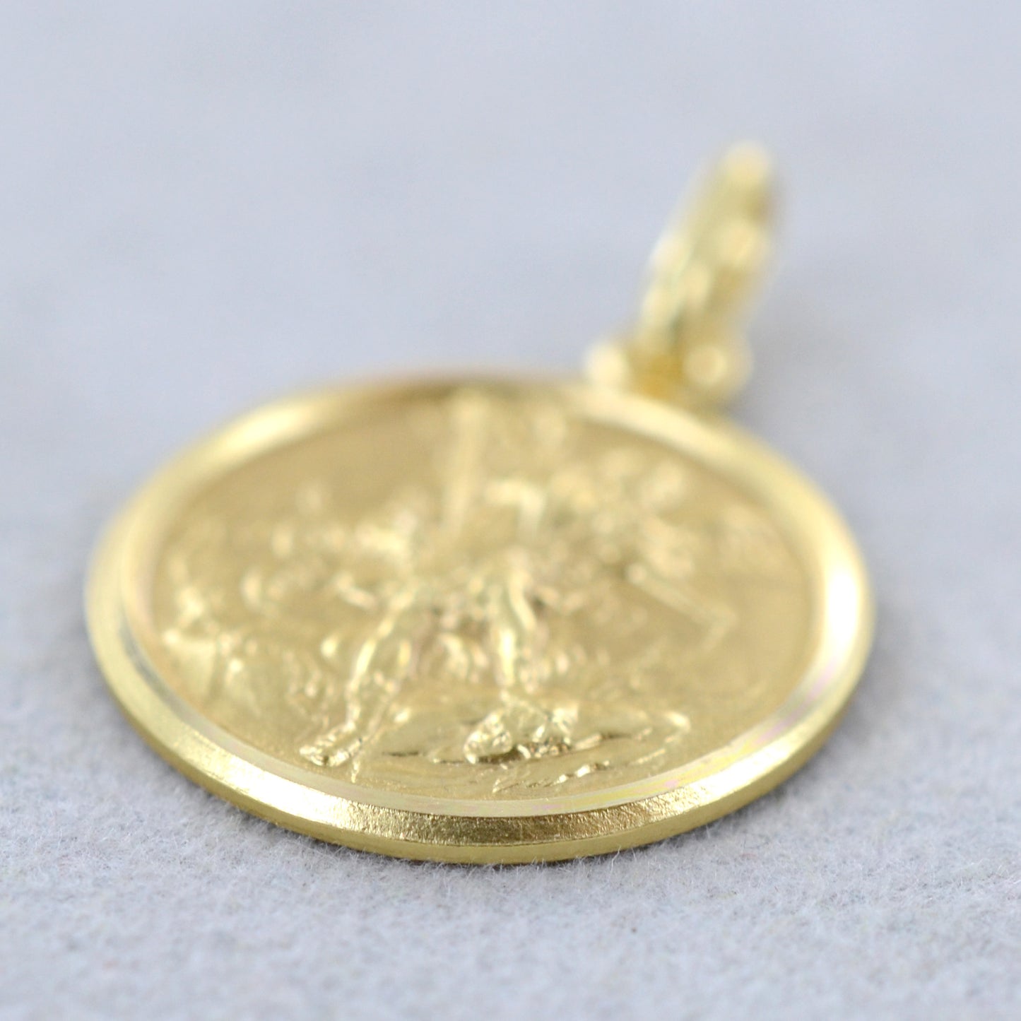 Medaglia San Michele in oro giallo
